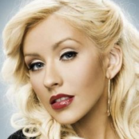 Фото Christina Aguilera стала русской матрешкой