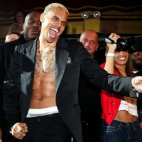 Фото Chris Brown сожалеет о том, что вспылил во время интервью