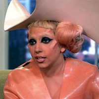 Фото Lady Gaga прибыла на открытие Каннского кинофестиваля в нижнем белье 