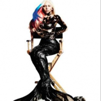 Фото Lady Gaga снова примерила образ русалки