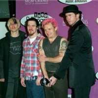 Фото Лидер Red Hot Chili Peppers Anthony Kiedis плакал, узнав, что группа войдет в Зал славы рок-н-ролла