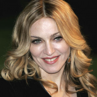 Фото Madonna зовет Бибера на гастроли