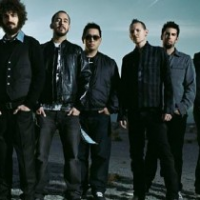 Фото Linkin Park показали обложку альбома “Living Things”