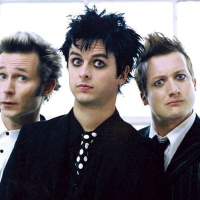 Фото «Green Day» презентовали обложку второй пластинки своей трилогии