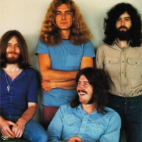 Фото Роберт Плант предложил воссоединить Led Zeppelin 