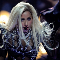 Фото Леди Гага разозлилась на фанатов Мадонны