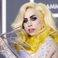 Фото Леди Гага выпускает именной аромат