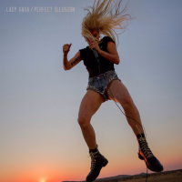 Фото Леди Гага опубликовала обложку нового сингла &quot;Perfect Illusons&quot;
