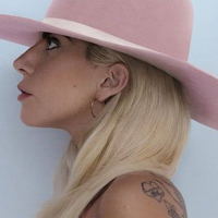 Фото Леди Гага выпустила новый клип