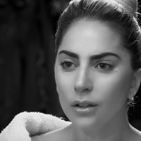 Фото Леди Гага представила клип на песню Million Reasons