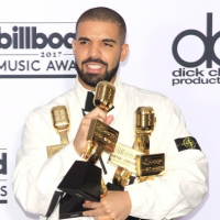 Фото Рэпер Дрейк стал триумфатором Billboard Music Awards